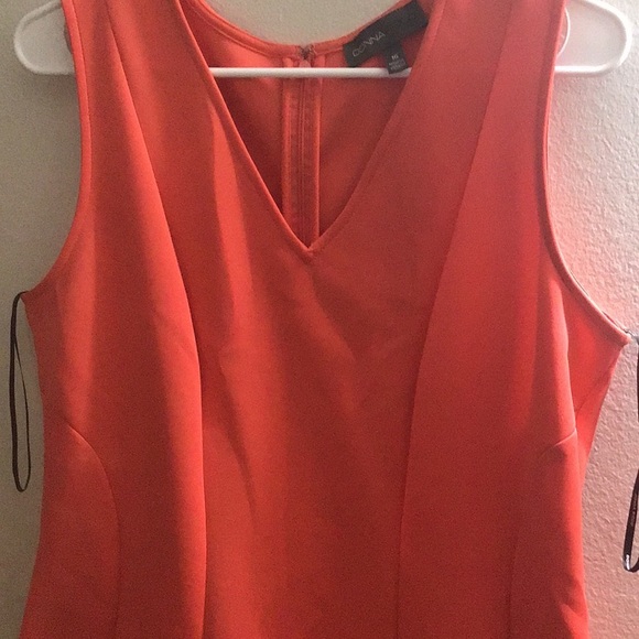 Dress - Picture 6 of 7